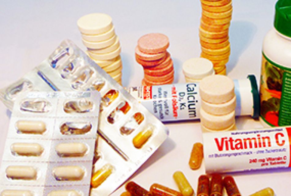 Vitamintabletten, Kapseln, Brausetabletten © Krebsinformationsdienst, Deutsches Krebsforschungszentrum