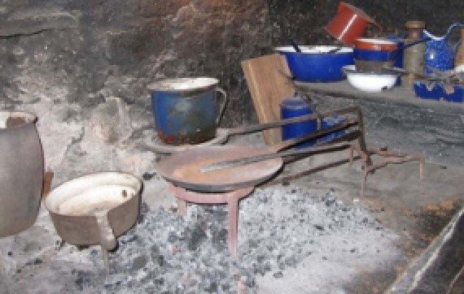 Historisches Krebsrisiko: Kochen über offenem Feuer © Krebsinformationsdienst, Deutsches Krebsforschungszentrum