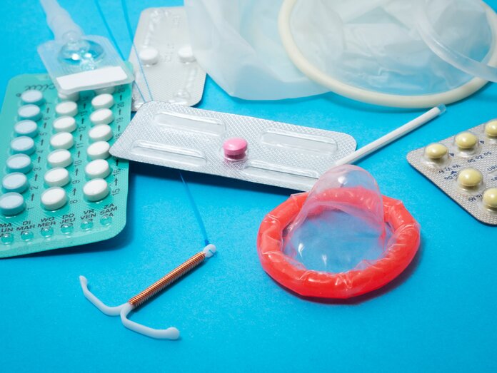 Verhütungsmittel, © Reproductive Health Supplies Coalition, Unsplash Sammlung verschiedener Verhütungsmittel.